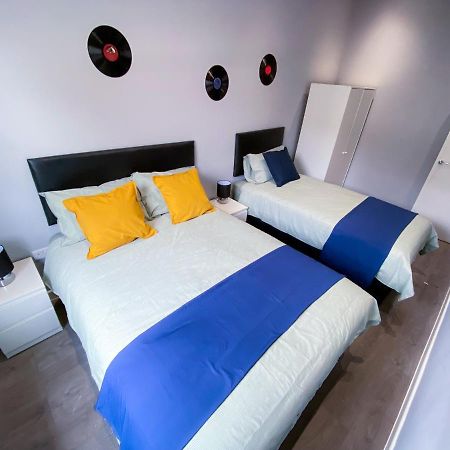 Stylish 1 Bedroom Flat In Wood Green Лондон Экстерьер фото